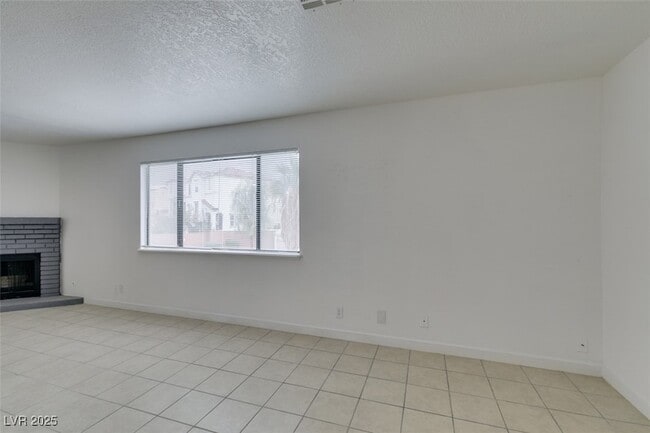 Photo - 6987 Mendon Ln Unit 3