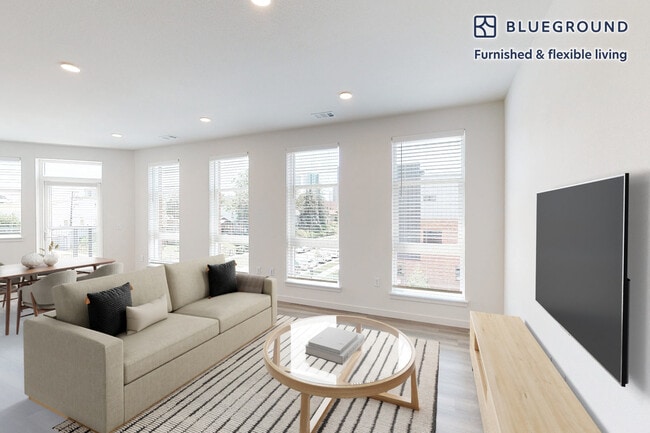 Building Photo - 2600 Lawrence St Unit FL3-ID1193A