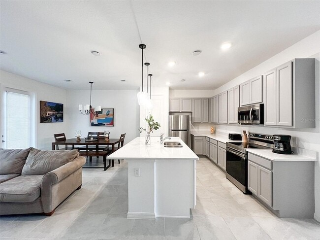 Photo - 868 Longboat Dr