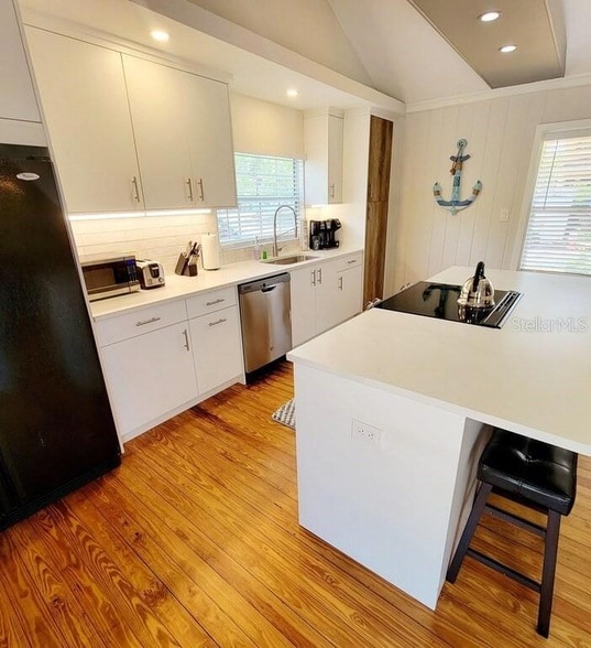 Photo - 1817 Ivanhoe St