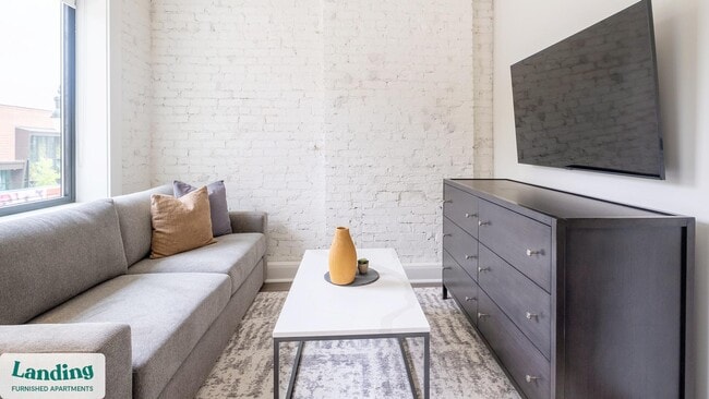 Photo - 425 20th St S Unit 205.579038