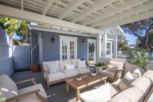 Photo - 950 Olive Ave