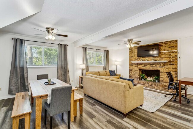 Building Photo - 6 Ruffin Cir Unit SI ID1523802P