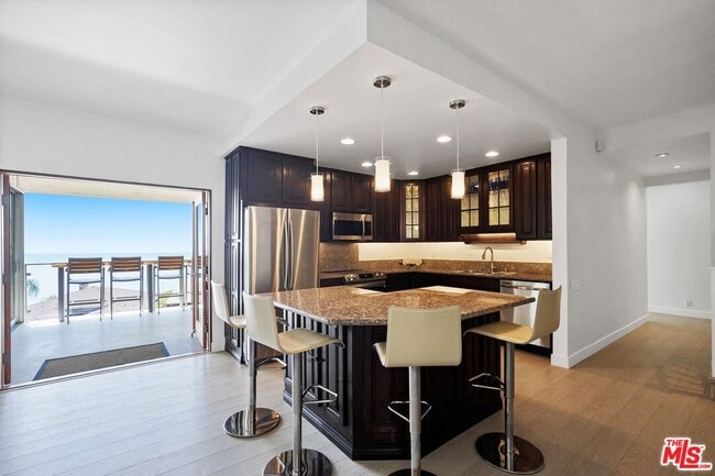 Photo - 18101 Coastline Dr