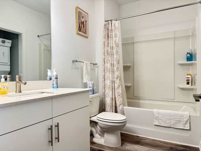 Photo - 542 Boulevard NE Unit ID1299422P