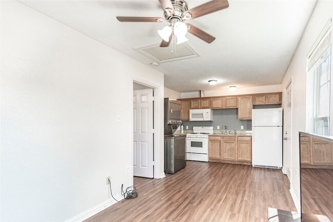 Photo - 3008 Wichita St