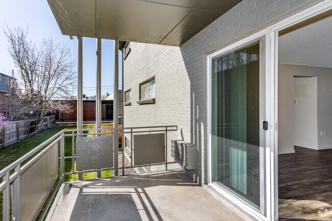 2BR, 1BA - 825SF - Balcony - Cedar West Apartments