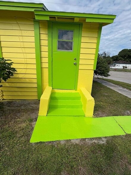 Photo - 713 N 19th St