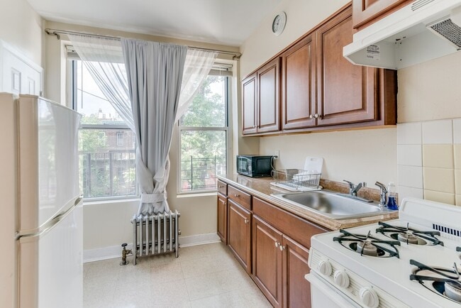 Photo - 41-32 53rd Street