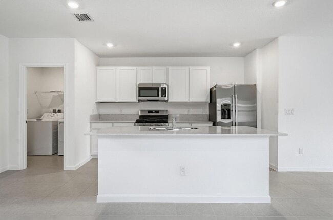 Photo - 10436 NW Suncrest Lp