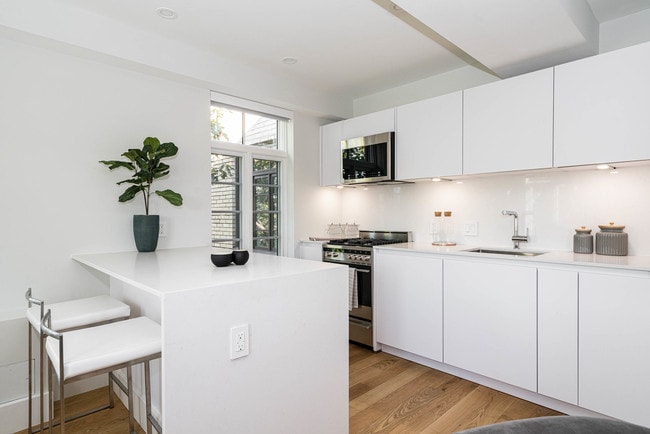 open concept luxury kitchen - 2900 Adams Mill