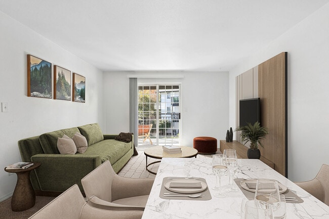 Photo - ReNew on East Hill