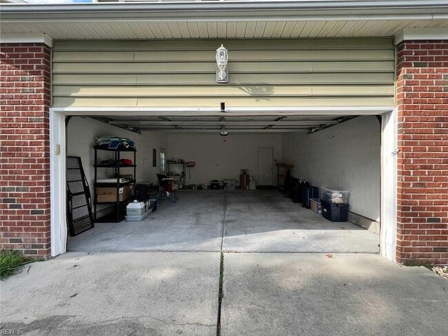 Photo - 1812 Kempsville Crossing Ln
