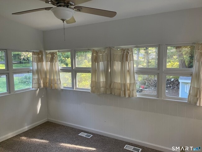 Photo - 277 Drummond Rd