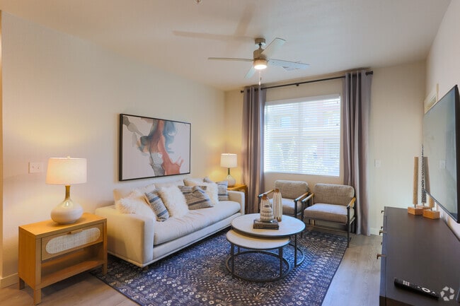 1BD, 1BA - 750SF Model - Allaso High Desert