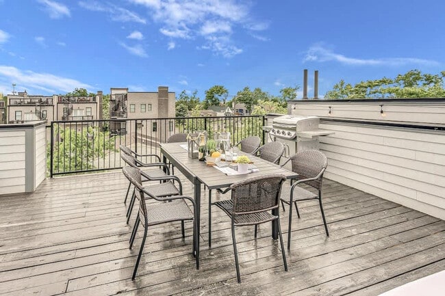 Photo - 1035a Scovel St Unit ID1051688P