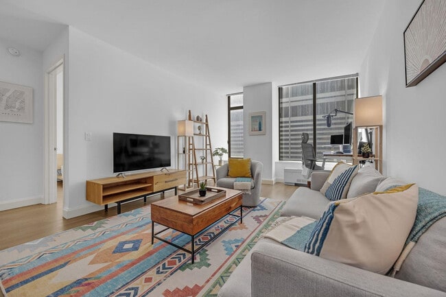 Photo - 10 Hanover Square Unit FL15-ID1076253P