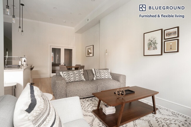 Photo - 1902 R St NW