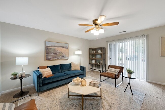 Building Photo - Woodbridge Station