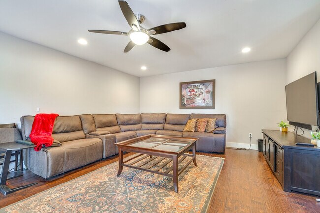 Photo - 10000 Monterey Rd Unit ID1307221P