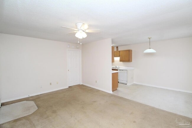 Photo - 8110 Stonebrook Dr