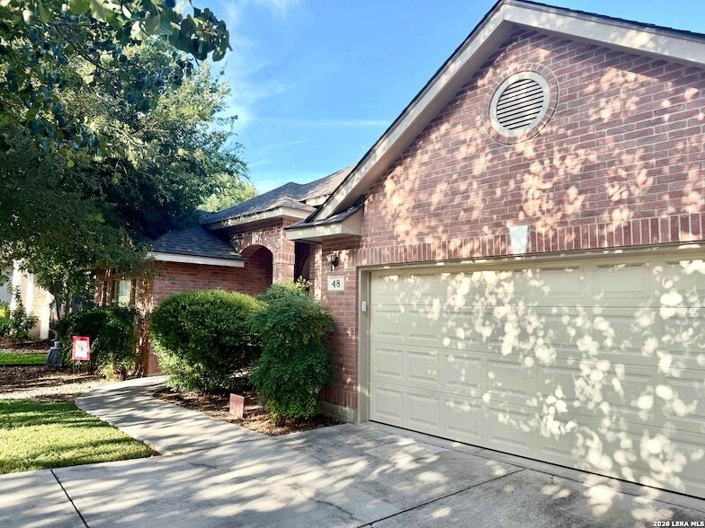 Photo - 48 Silverhorn Dr