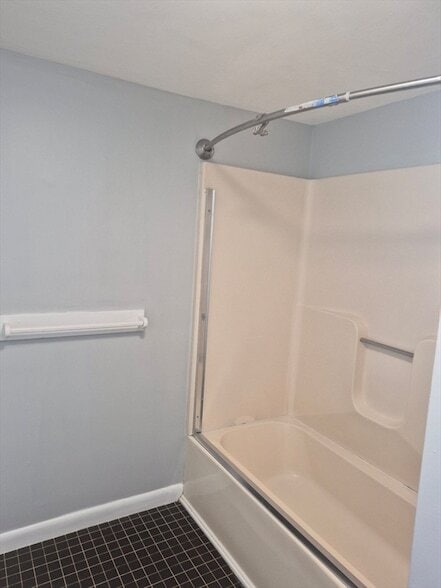 Photo - 186 Broad St Unit 5