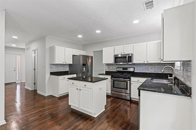 Photo - 3360 Pierce Arrow Cir