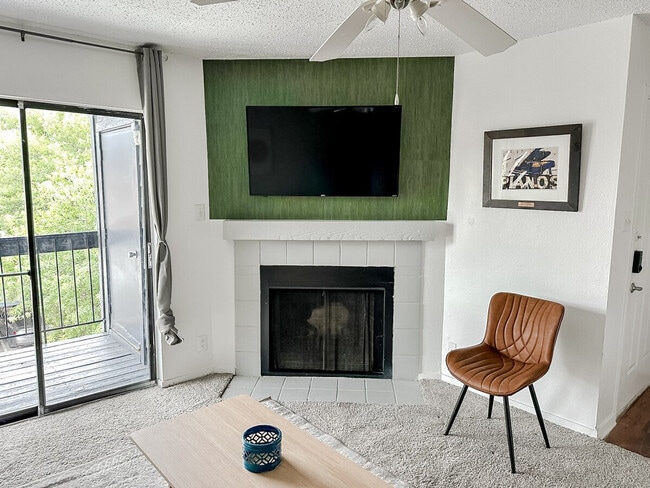 Photo - 1071 Clayton Ln Unit ID1256105P