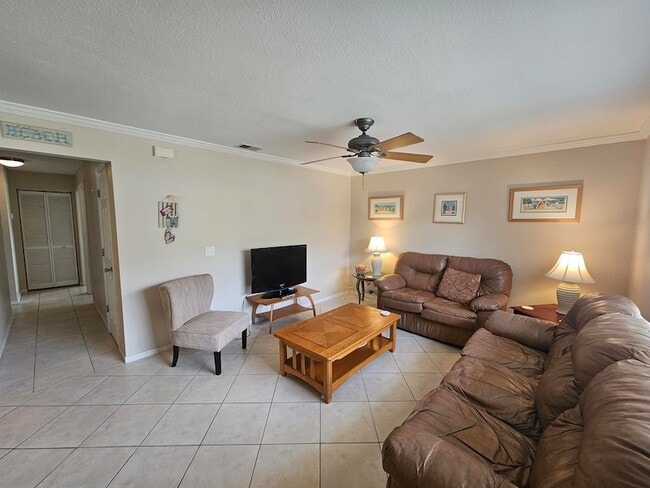 Photo - 47 Brigantine Ct