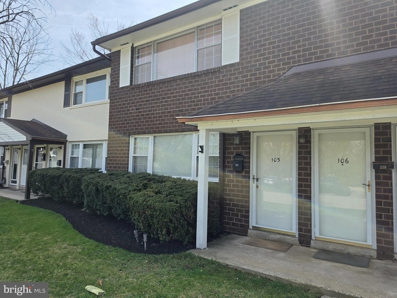 Photo - 810 N Forklanding Rd Unit 105
