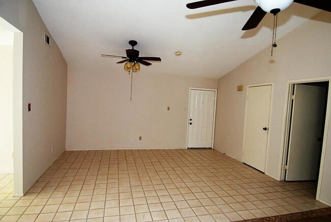 Photo - 7511 Harpers Glen Ln