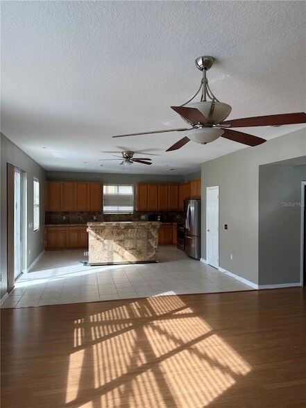 Photo - 1037 Berkeley Dr