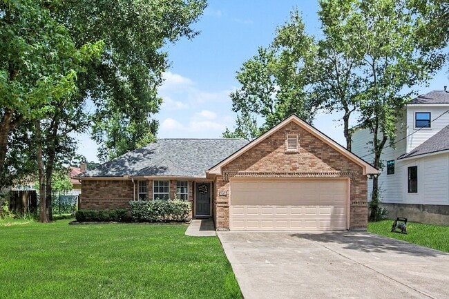 Building Photo - 10718 Fairview Dr