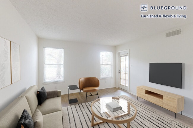 Building Photo - 5441 Columbia Rd Unit SI FL3-ID2024A
