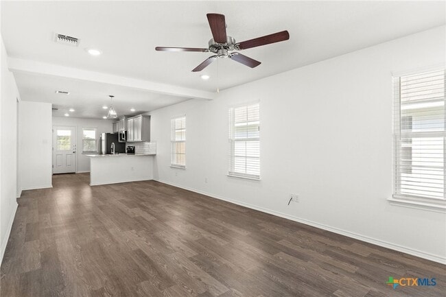 Photo - 317 Monty Ave