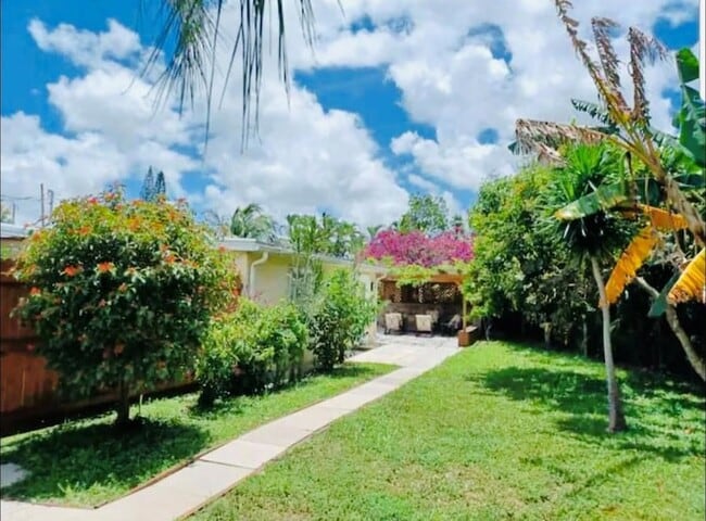 Photo - 279 Hach Ln