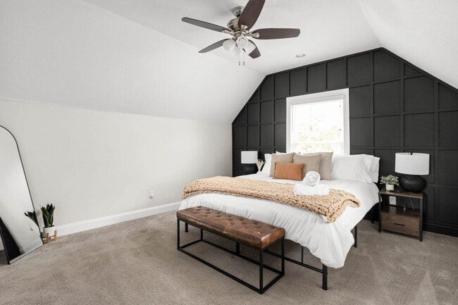 Photo - 341 Parkway Ave Unit ID1303777P