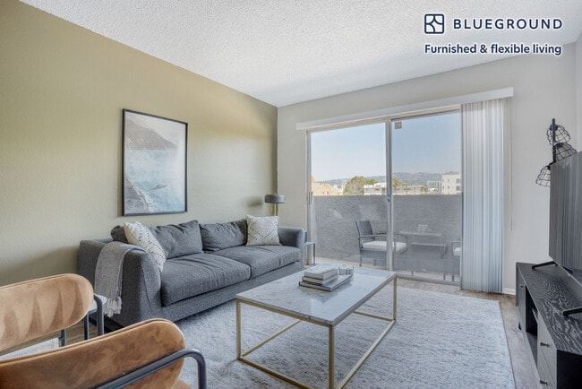 Building Photo - 8560 W Olympic Blvd Unit FL3-ID1079