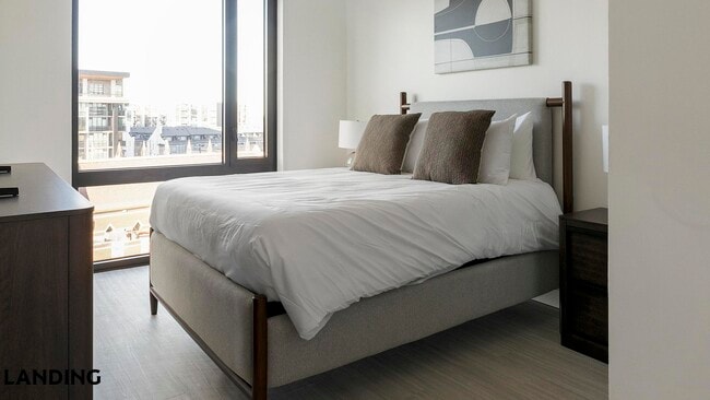 Photo - 1007 S Mint St Unit 714