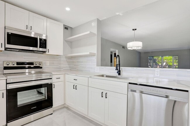 Photo - 2202 Lucaya Bend Unit G2