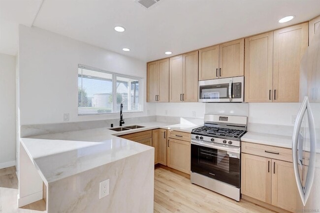 Photo - 503 Prescott Ave