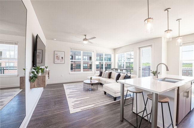 Building Photo - 2048 Bolton Dr NW Unit ID1351869P