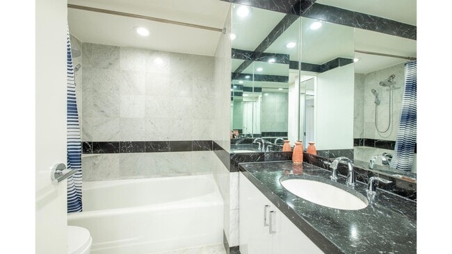 Photo - 150-156 W 56th St Unit 4712