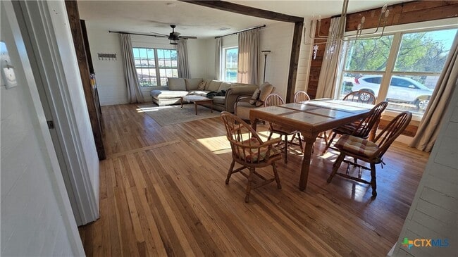 Photo - 16580 Fm 2115