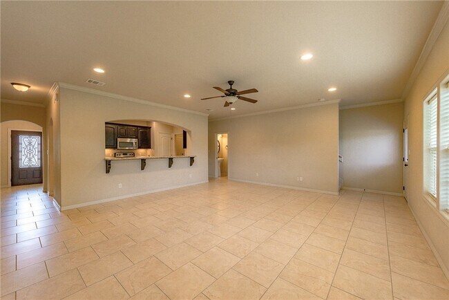 Photo - 1400 Cres Ridge Dr