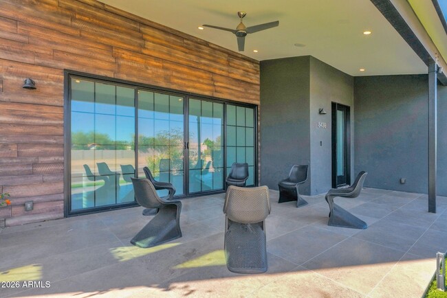 Photo - 8430 S 10th Ln