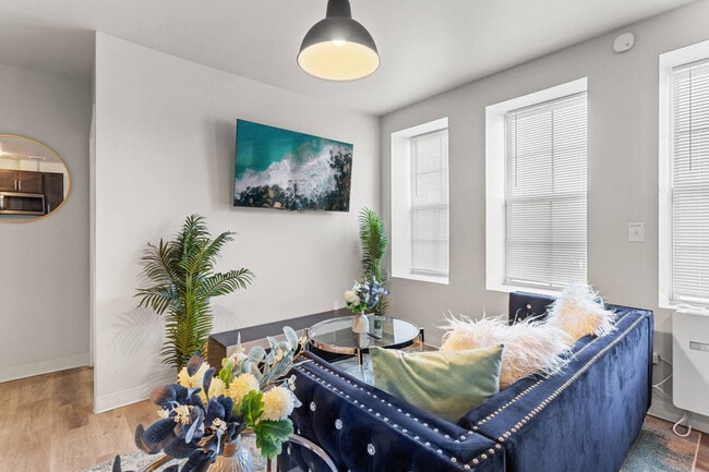 Photo - 1800 W Bethune St Unit ID1228664P