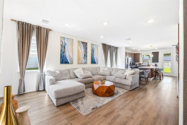 Photo - 7207 Cedar Hbr Ct