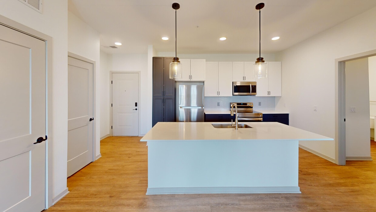 Henry-II-Kitchen 1 - Henry II